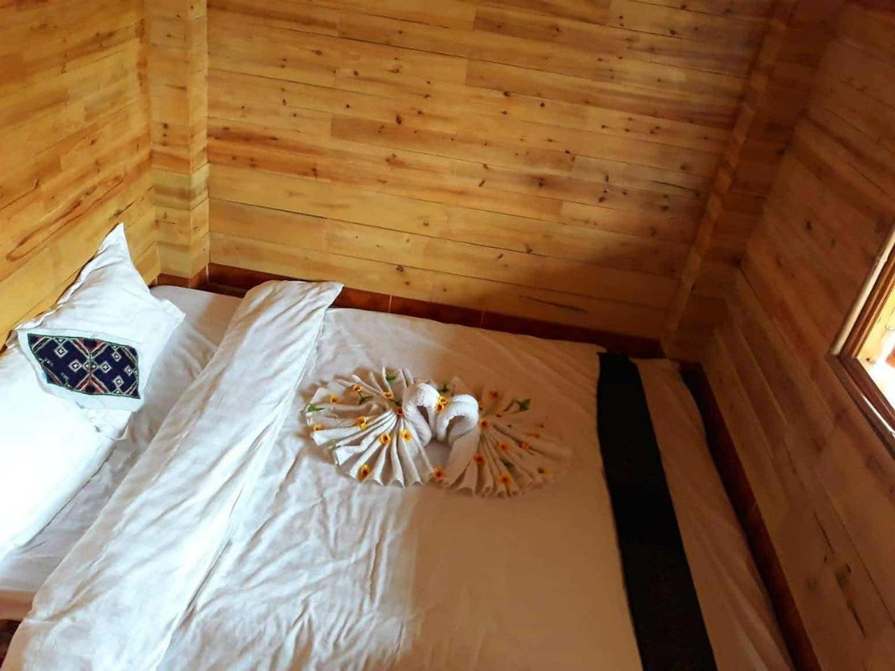 Ta Van Green Hills Homestay Sa Pa Exterior photo
